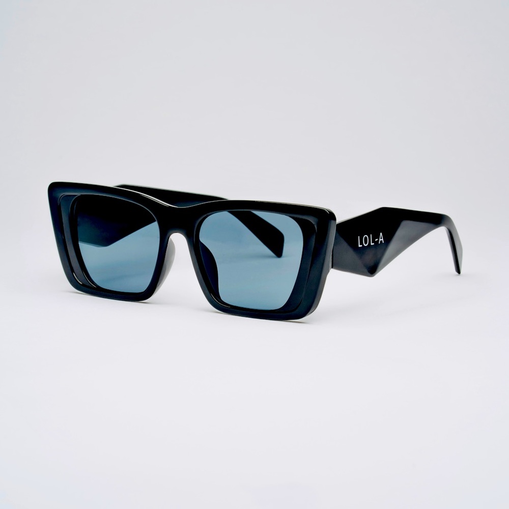 LOL-A “ FANCY “ SUNGLASSES